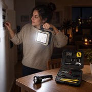 Kit Linterna Solar + Herramientas